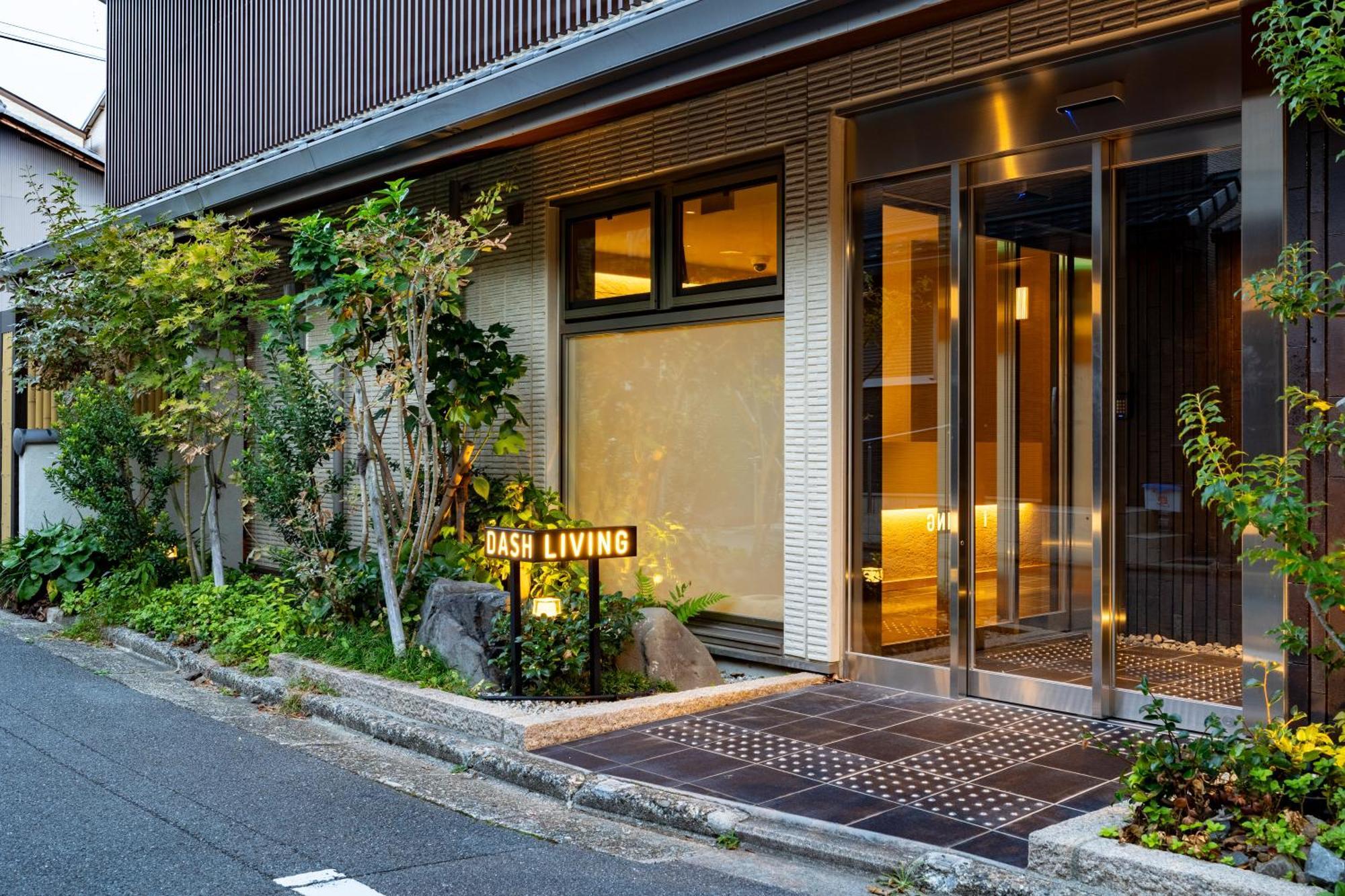Dash Living Gojo, Kyoto